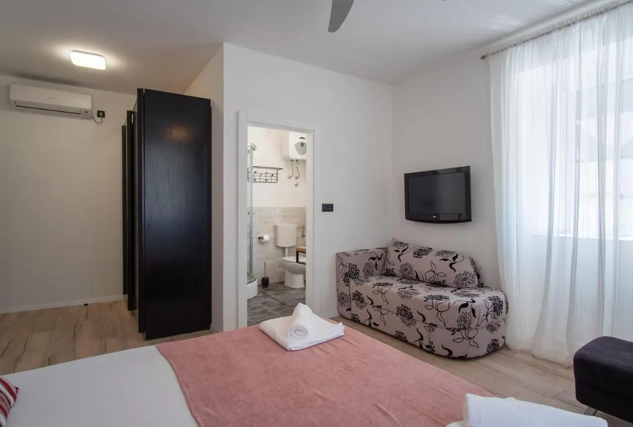 Premium Zec Apartment Pag Town